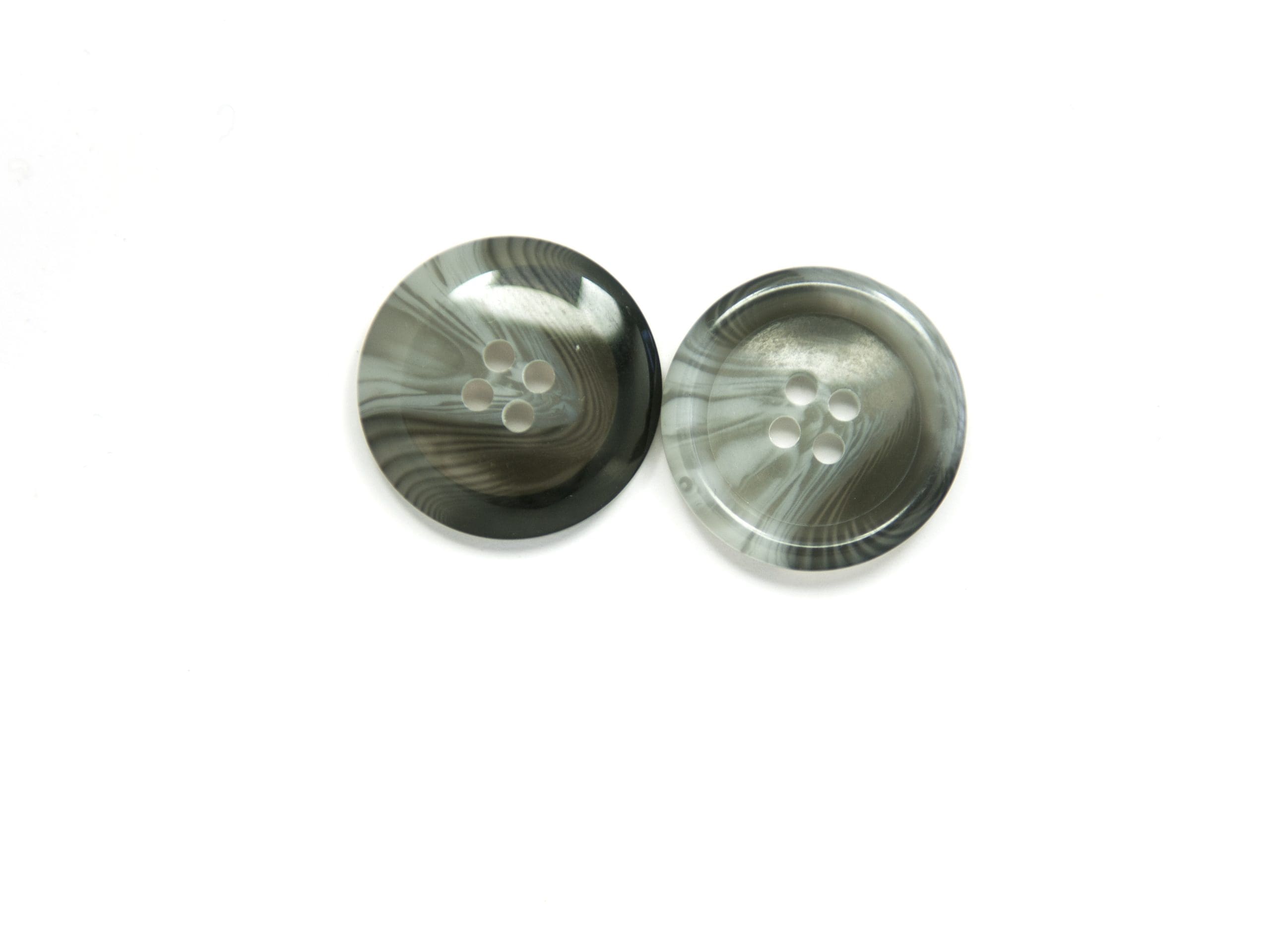 SWIRL BUTTONS:3CRD*3PC (BOX/04.107.40.21)