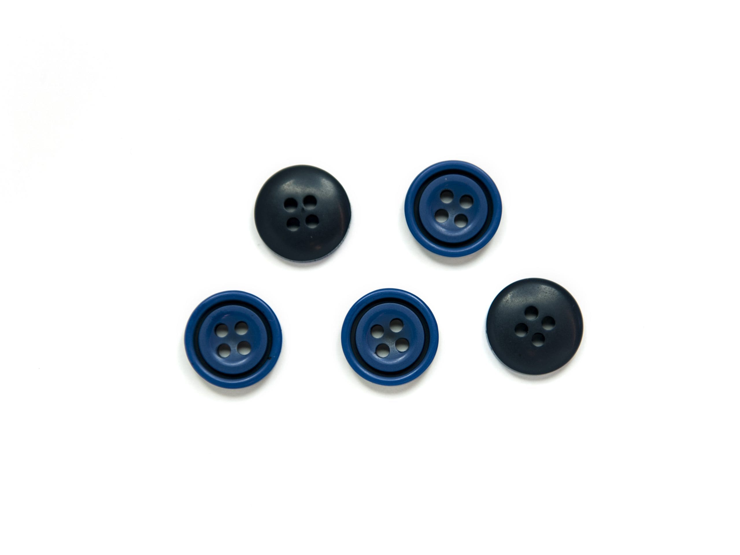 LAYERED BUTTON:3CRD*6PC (BOX/04.125.22.09)