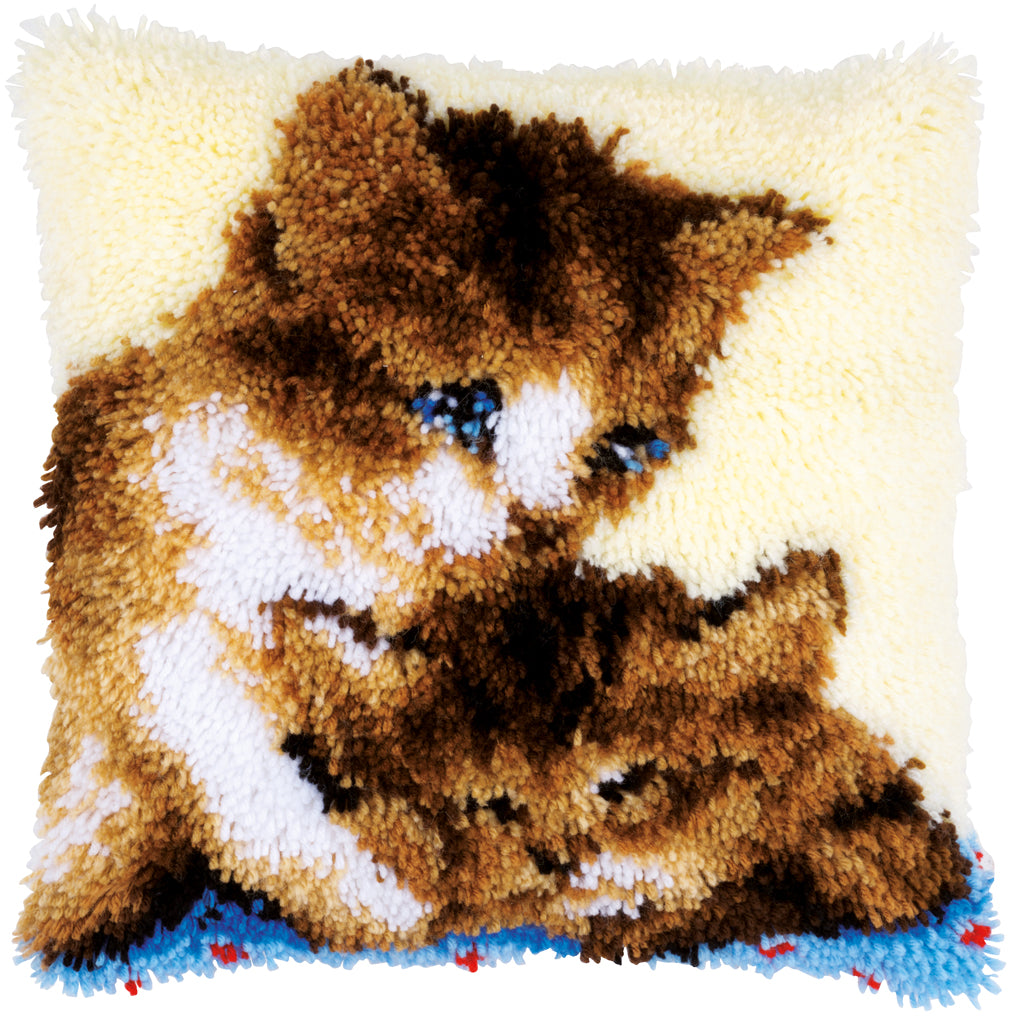 VERVACO LATCH HOOK CUSHION KIT TWO CATS (PN-0158350)