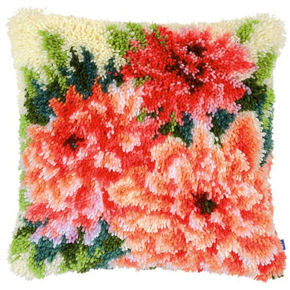 VERVACO LATCH HOOK CUSHION KIT PINK DAHLIAS (PN-0155262)