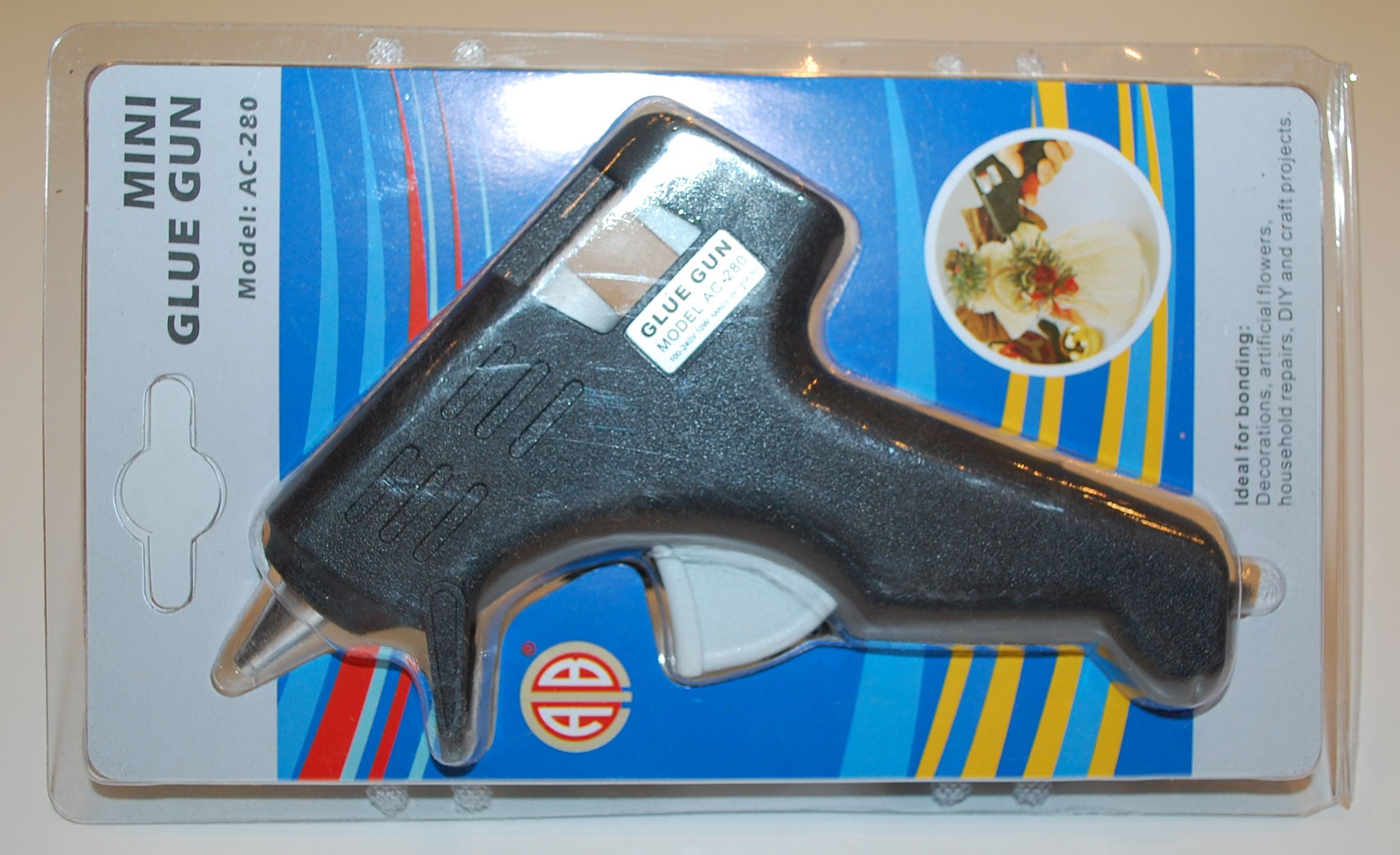 GLUE GUNS:100-240V.10W (AC-280)