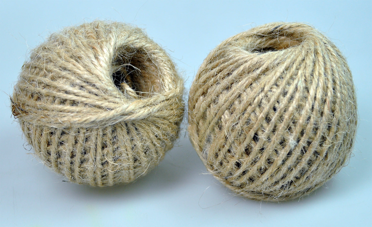 JUTE BALL CORDS:6BL:APRX-400GR (BAN/JUTE-BALL)