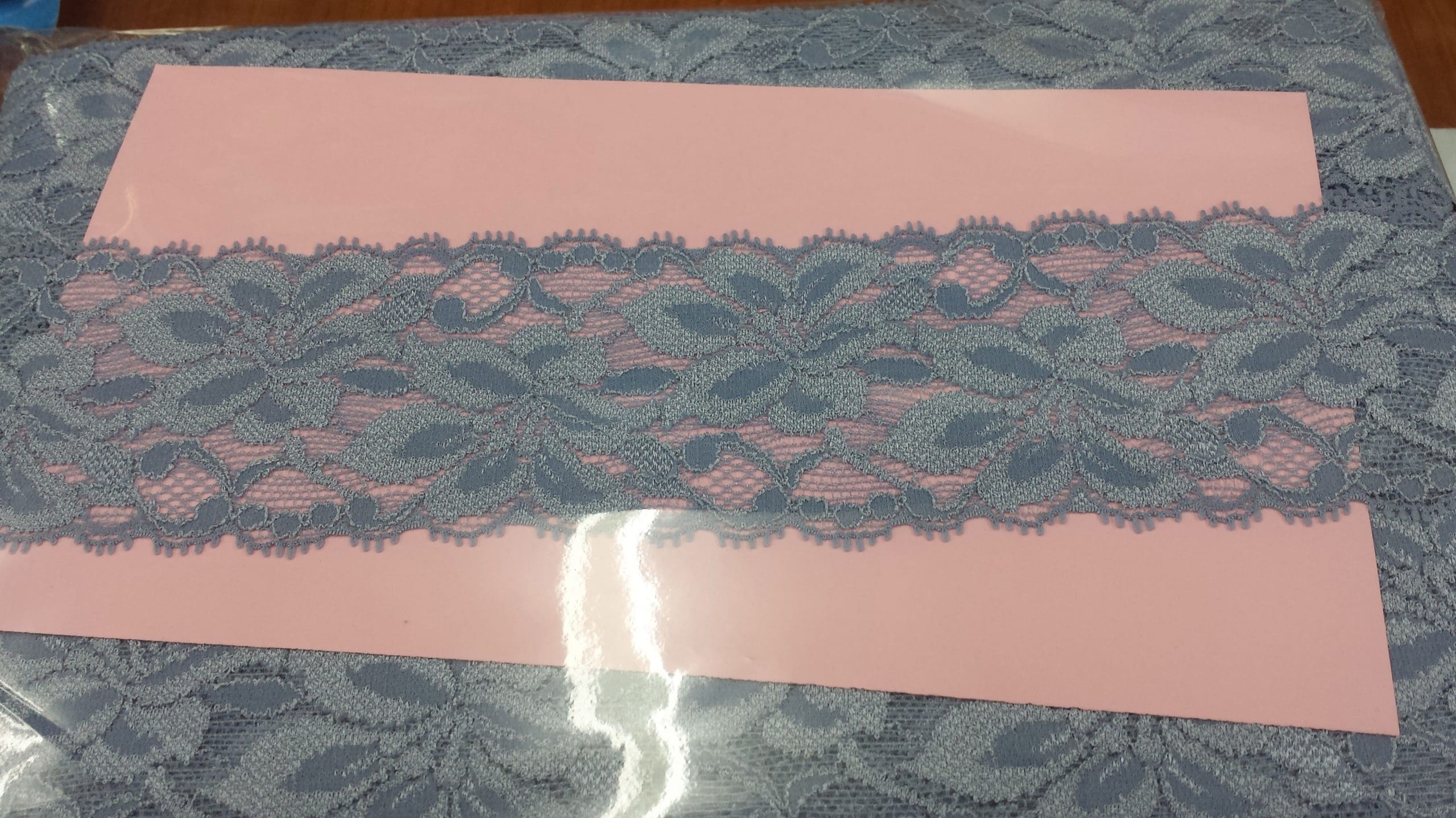 RASCHEL LACE:2-1/4" (2995H)