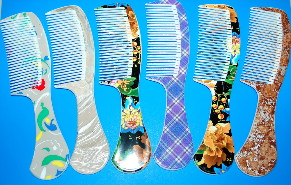 PLASTIC COMB (754-GP)