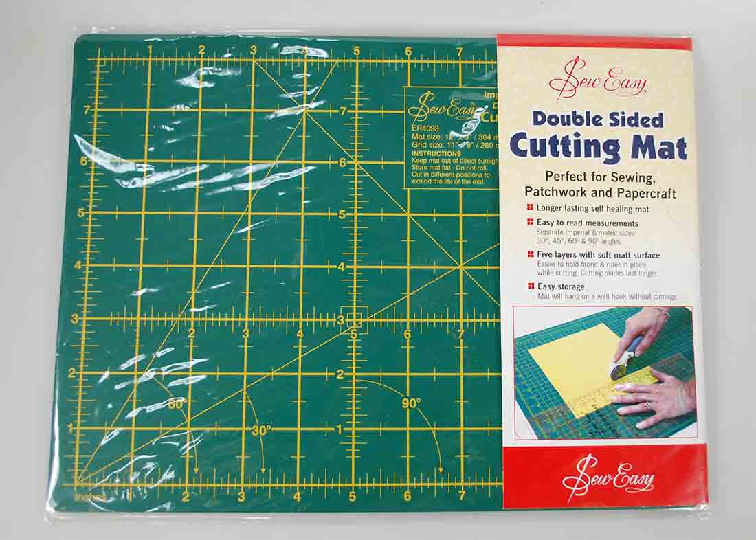 CUTTING MAT:SMALL (ER4093)