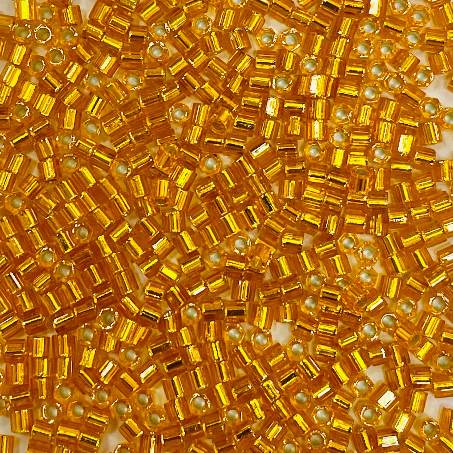 GLASS BEADS:100Gx10 (KG-MIY/2C-8/0-7)