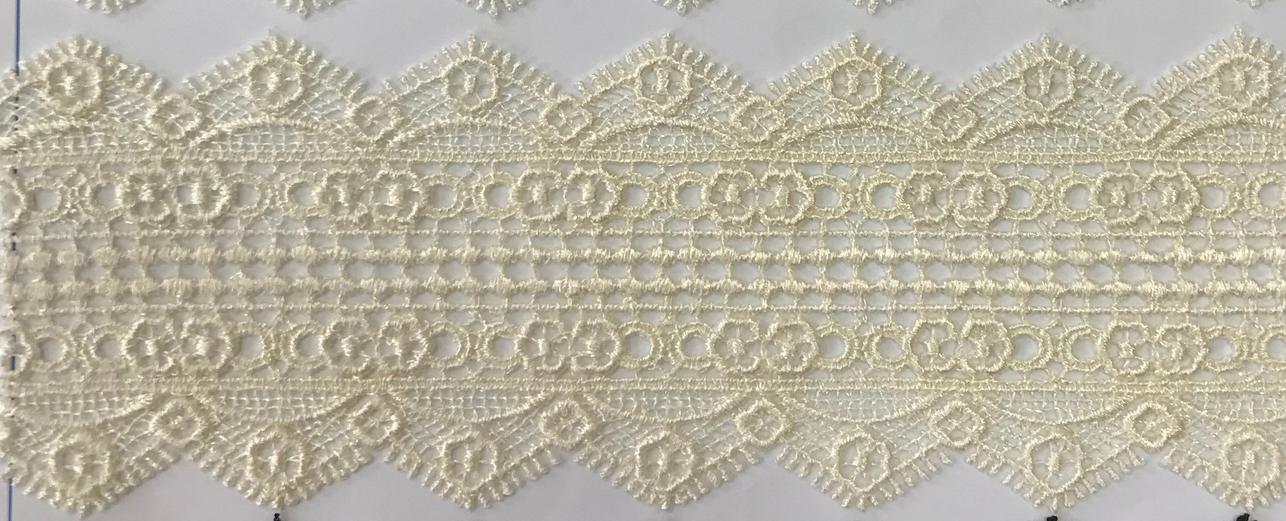 CHEM CUTTING LACE:2.5"X15Y (MA53-1090)