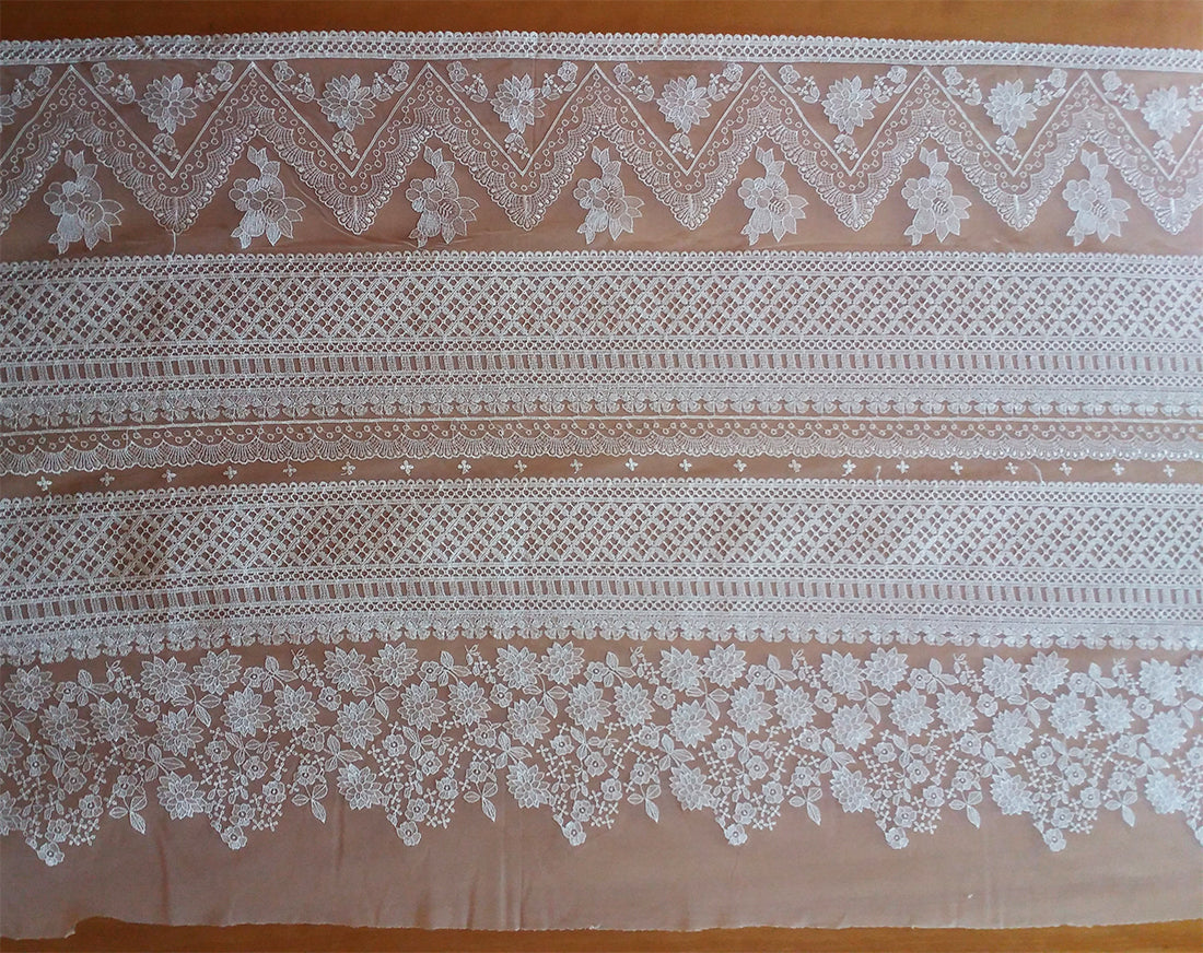 POL NET CUT LACE:15Y:81.25CM (D-57-4028)