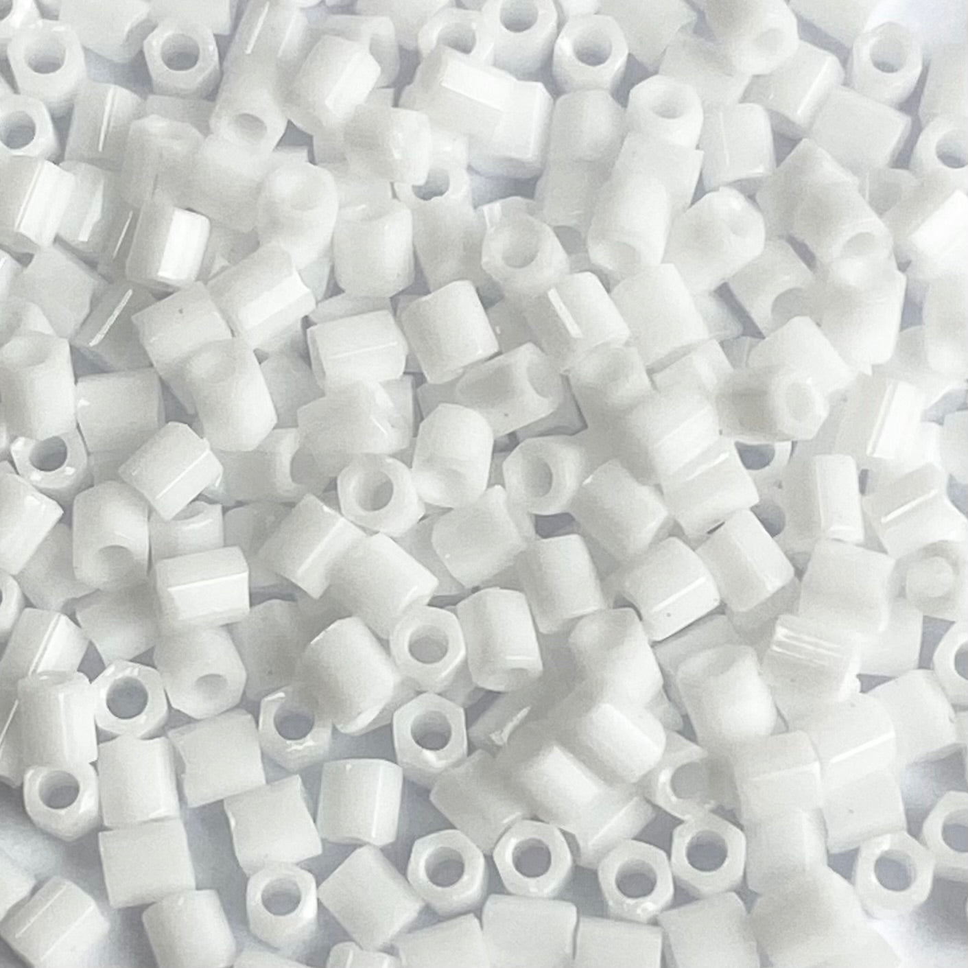 GLASS BEADS:5PKT(1/2KG) (MIY/2C-11/0-402)