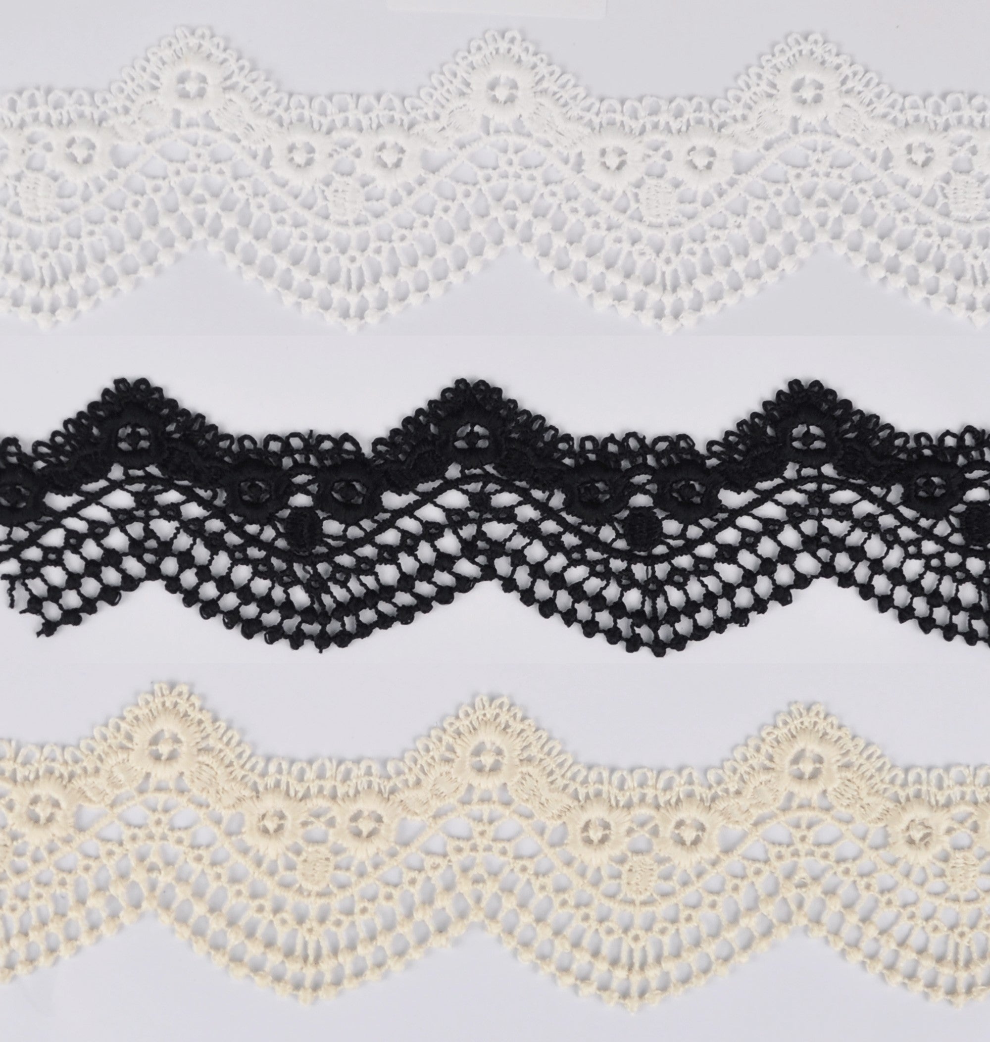 CH-CUT LACE W/TX:13.7MTx4.38CM (TX63-1081)