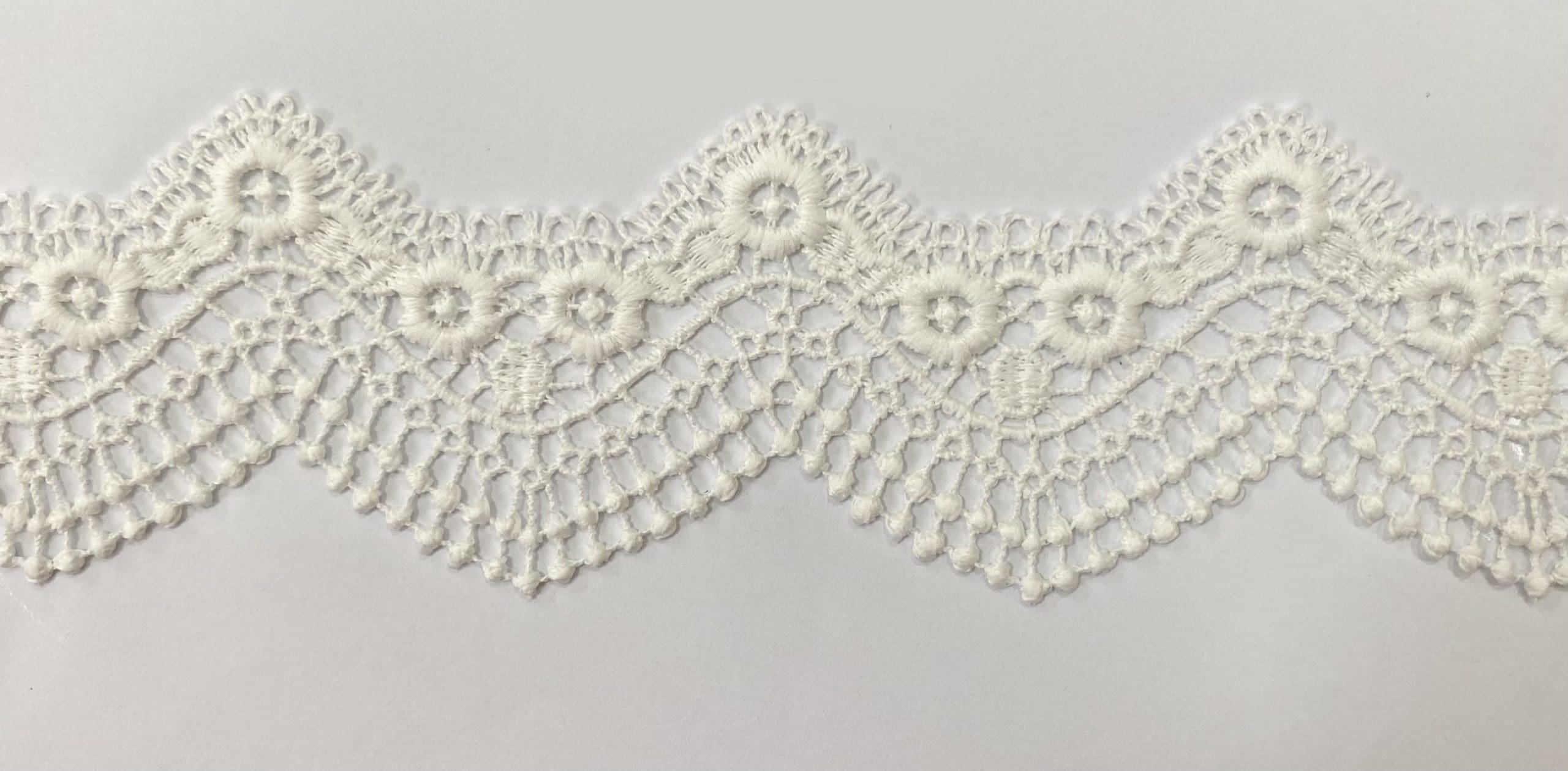 CH-CUT LACE W/TX:13.7MTx4.38CM (TX63-1081)