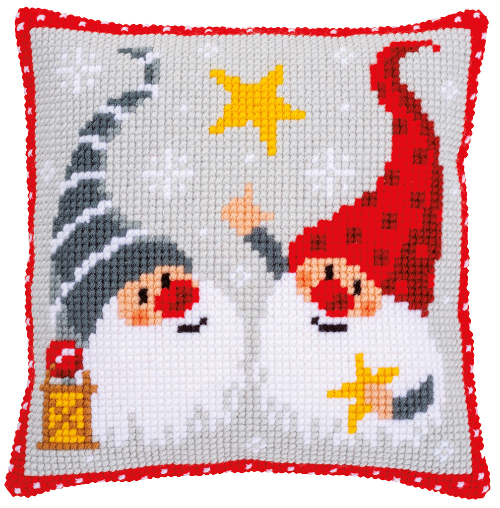 VERVACO CROSS STITCH CUSHION KIT CHRISTMAS GNOMES (PN-0172634)
