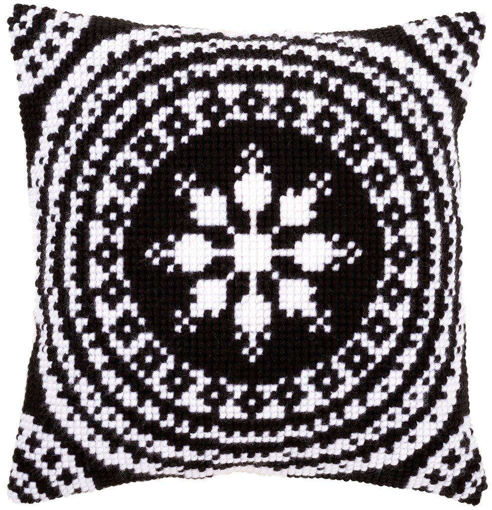 VERVACO CROSS STITCH CUSHION KIT BLACK AND WHITE (PN-0155757)