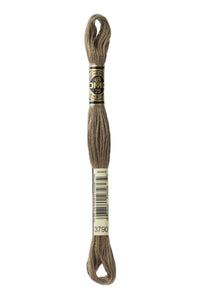 DMC Mouliné Spécial Embroidery Floss — 8 m × 12 (117)