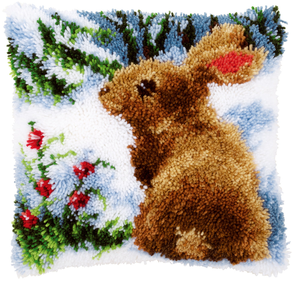VERVACO LATCH HOOK CUSHION – RABBIT IN THE SNOW (PN-0147712)