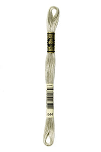 DMC Mouliné Spécial Embroidery Floss — 8 m × 12 (117)