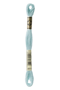 DMC Mouliné Spécial Embroidery Floss — 8 m × 12 (117)