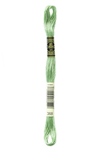 DMC Mouliné Spécial Embroidery Floss — 8 m × 12 (117)