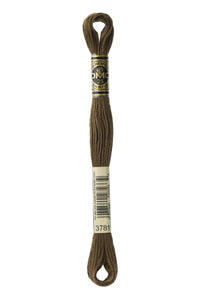 DMC Mouliné Spécial Embroidery Floss — 8 m × 12 (117)