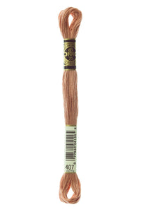 DMC Mouliné Spécial Embroidery Floss — 8 m × 12 (117)