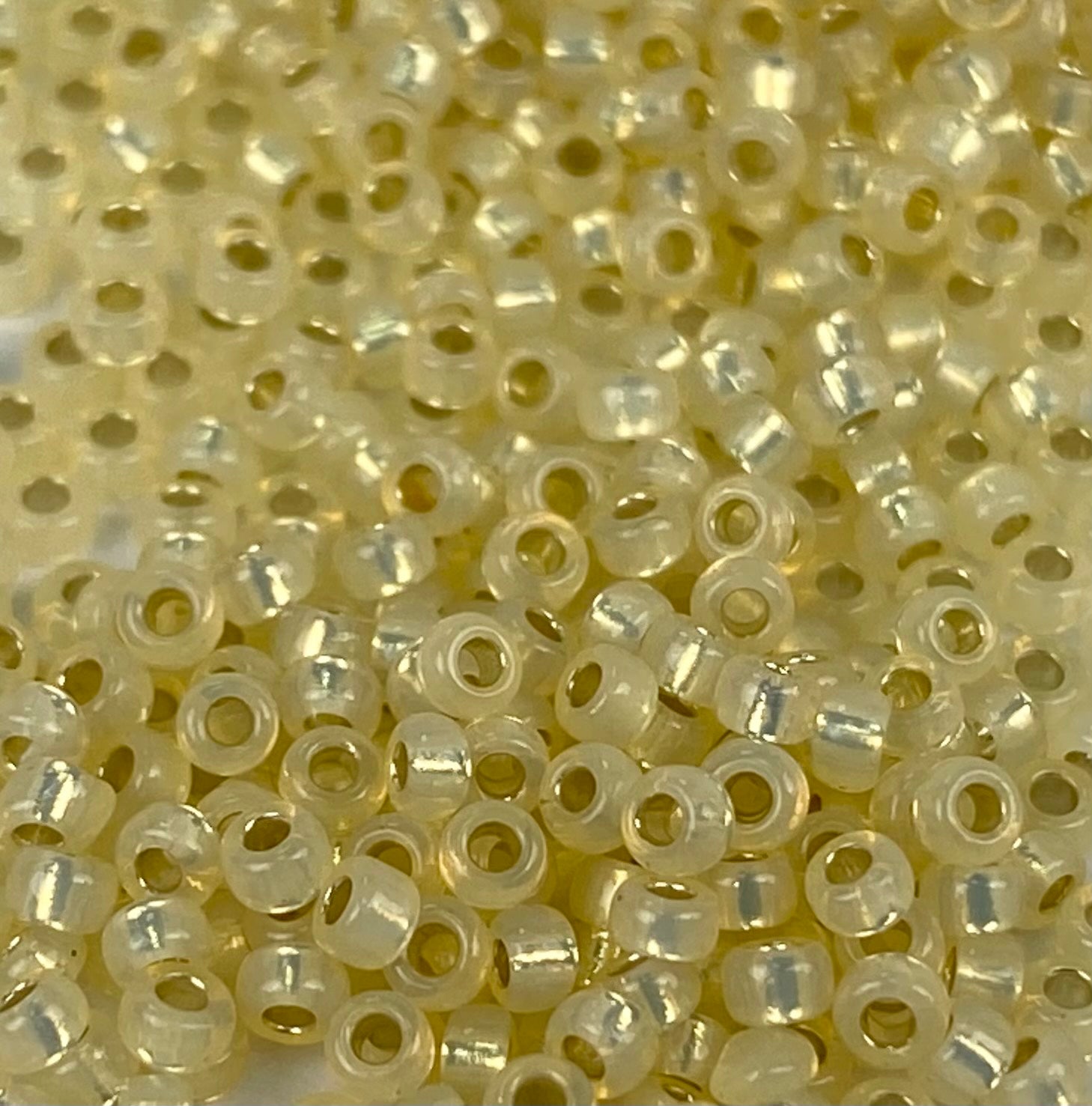 GLASS BEADS:5PKT(1/2KG) (MIY/RR-11/0-577)