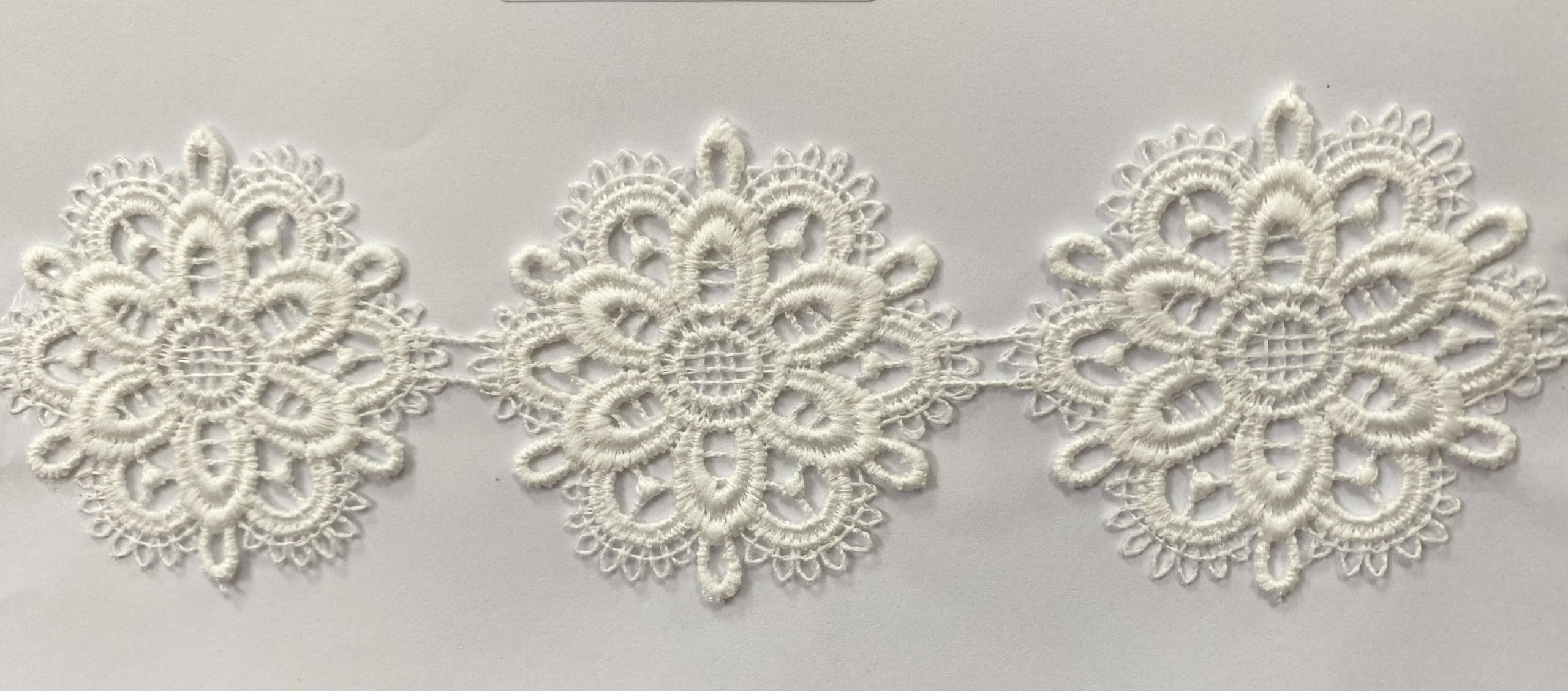 CH.CUT LACE W/TEX:13.7M:5CM (TX63-1101)