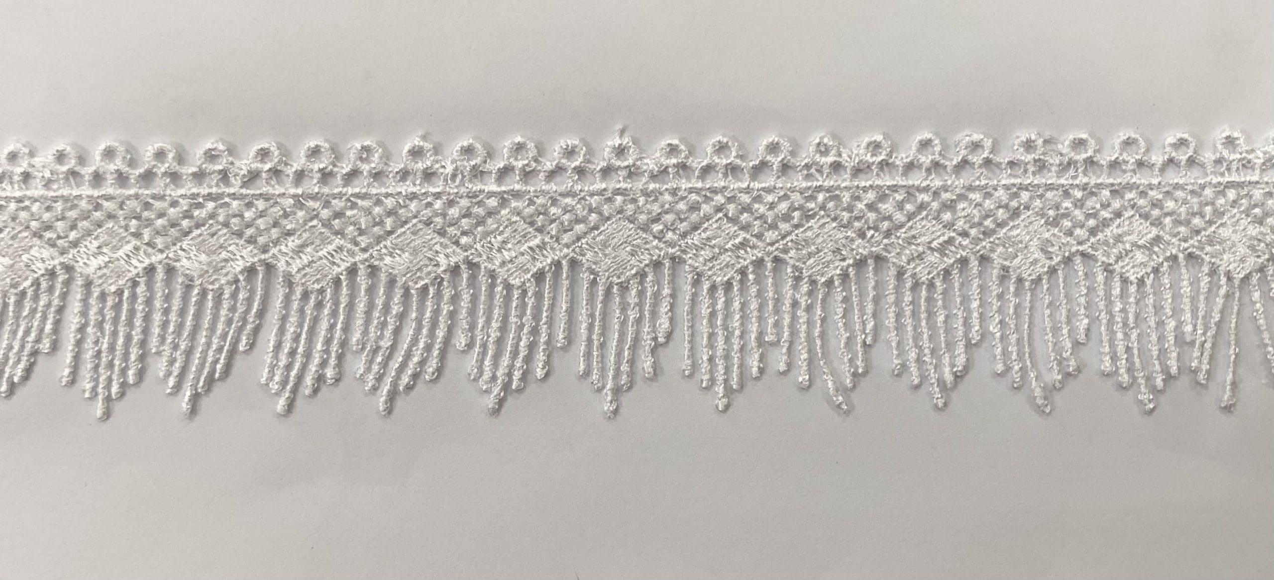 CH-CUT LACE W/POL:13.7MTx4CM (MA63-1076)