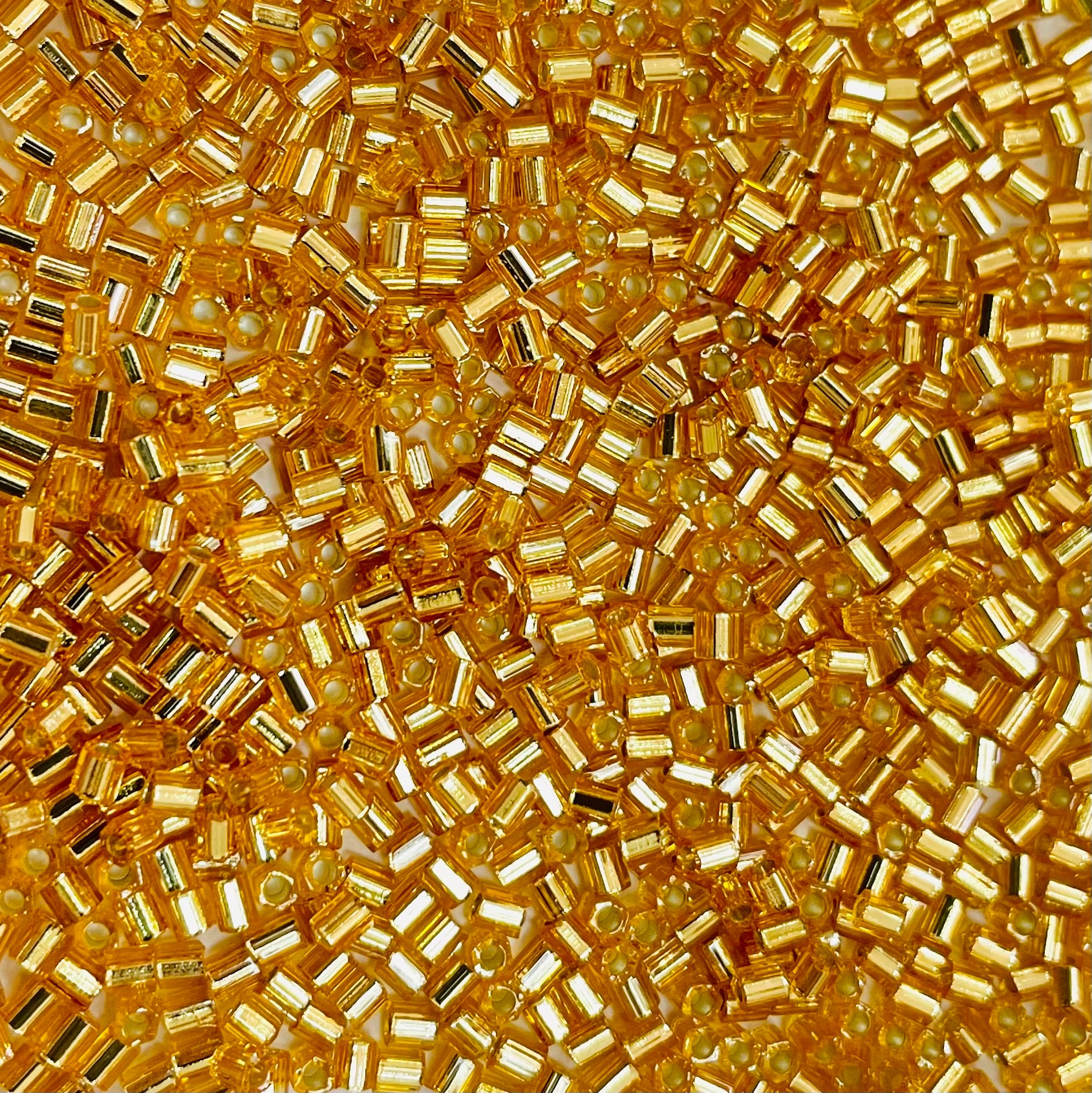 GLASS BEADS (MIY/2C-11/0-4)