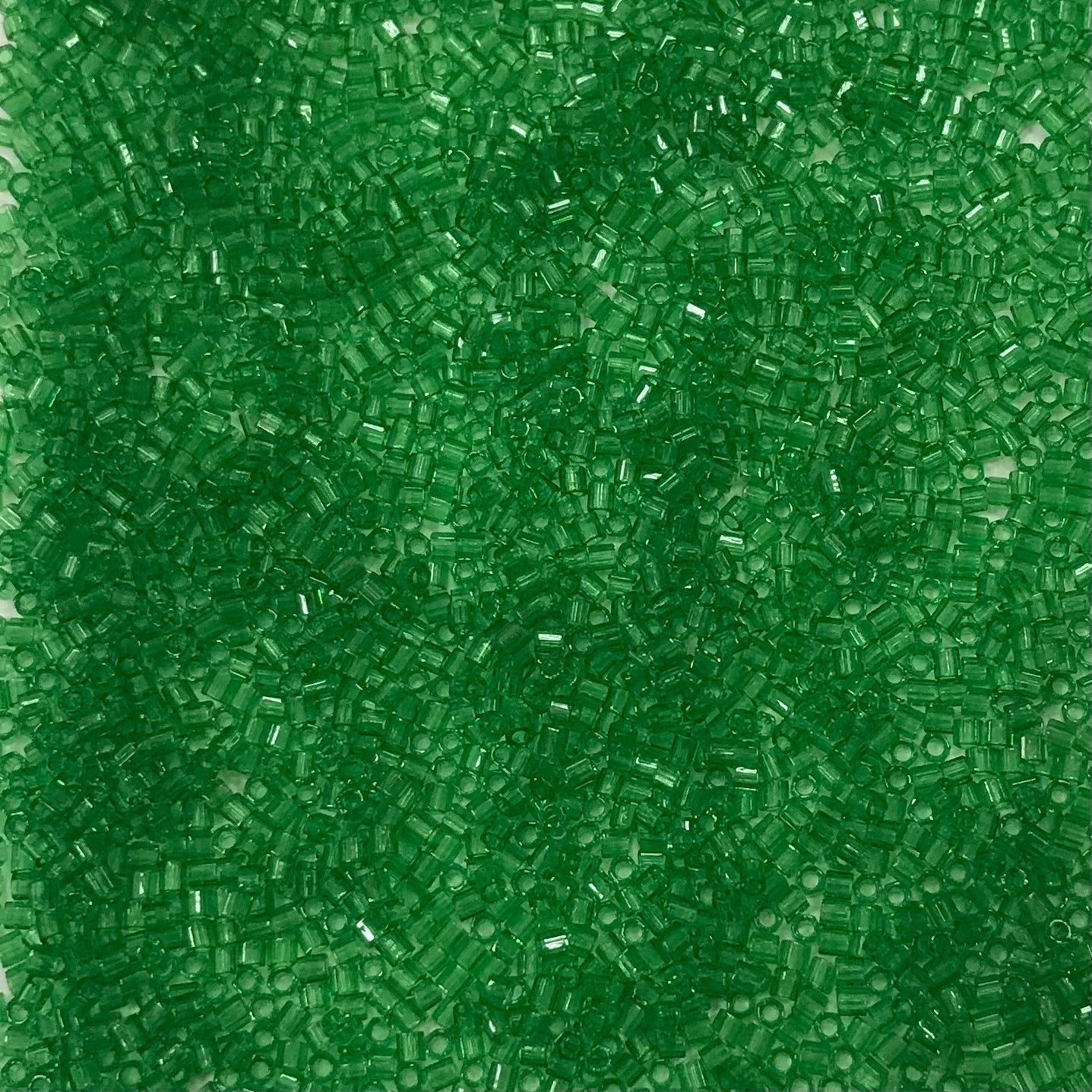 GLASS BEADS:100GRx5 (1/2KG) (MIY/2C-15/0-146)