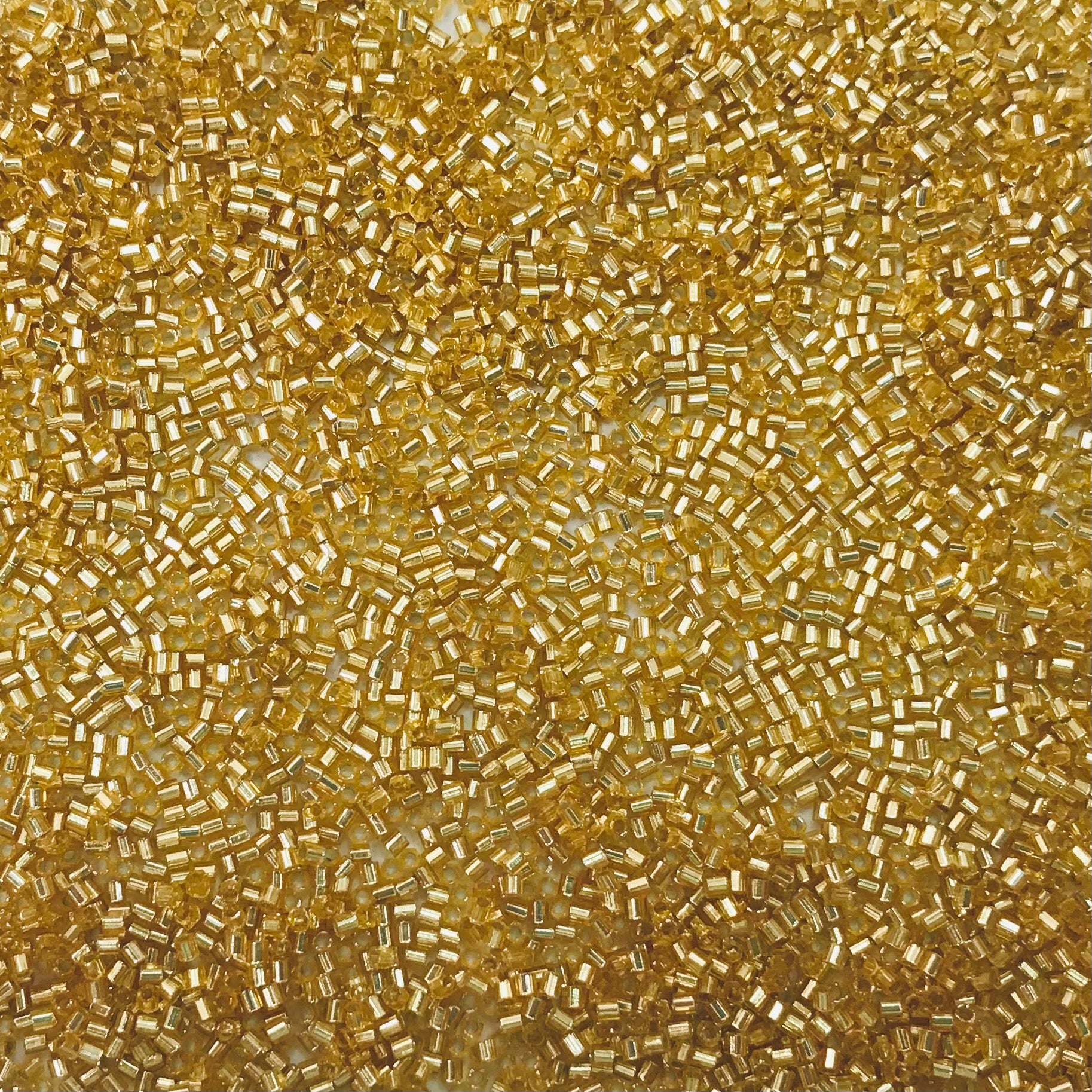 GLASS BEADS:2CUT#15/0 (MIY/2C-15/0-4)