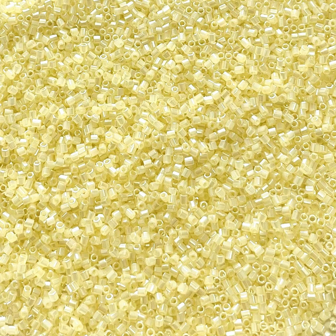 GLASS BEADS:100GRx5 (1/2KG) (MIY/2C-15/0-513)