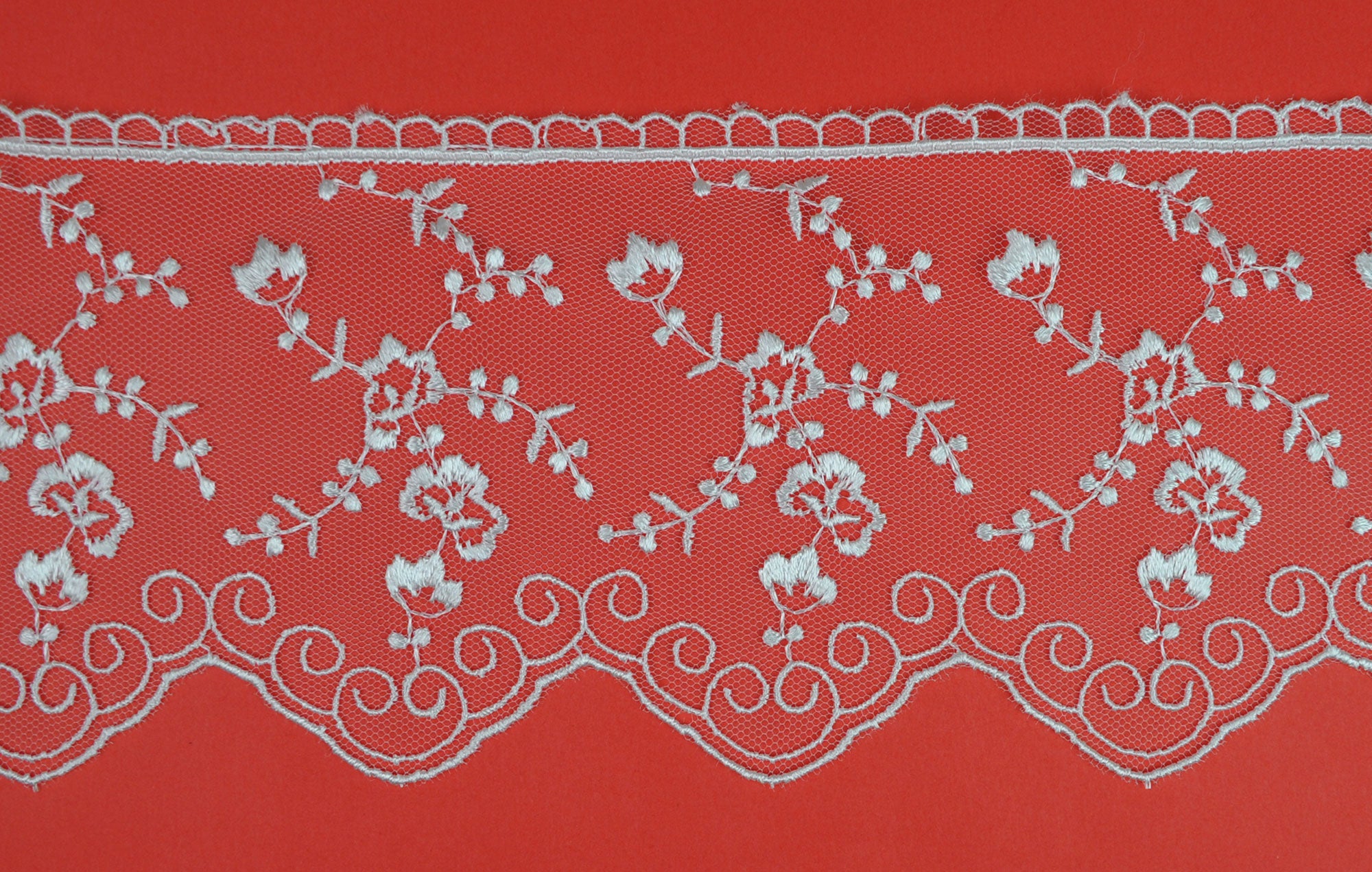 GLOSSY TULLE LACE:9.5CMx12MTR (88E1025)