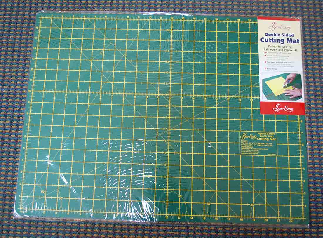 CUTTING MAT:LARGE (ER4091)
