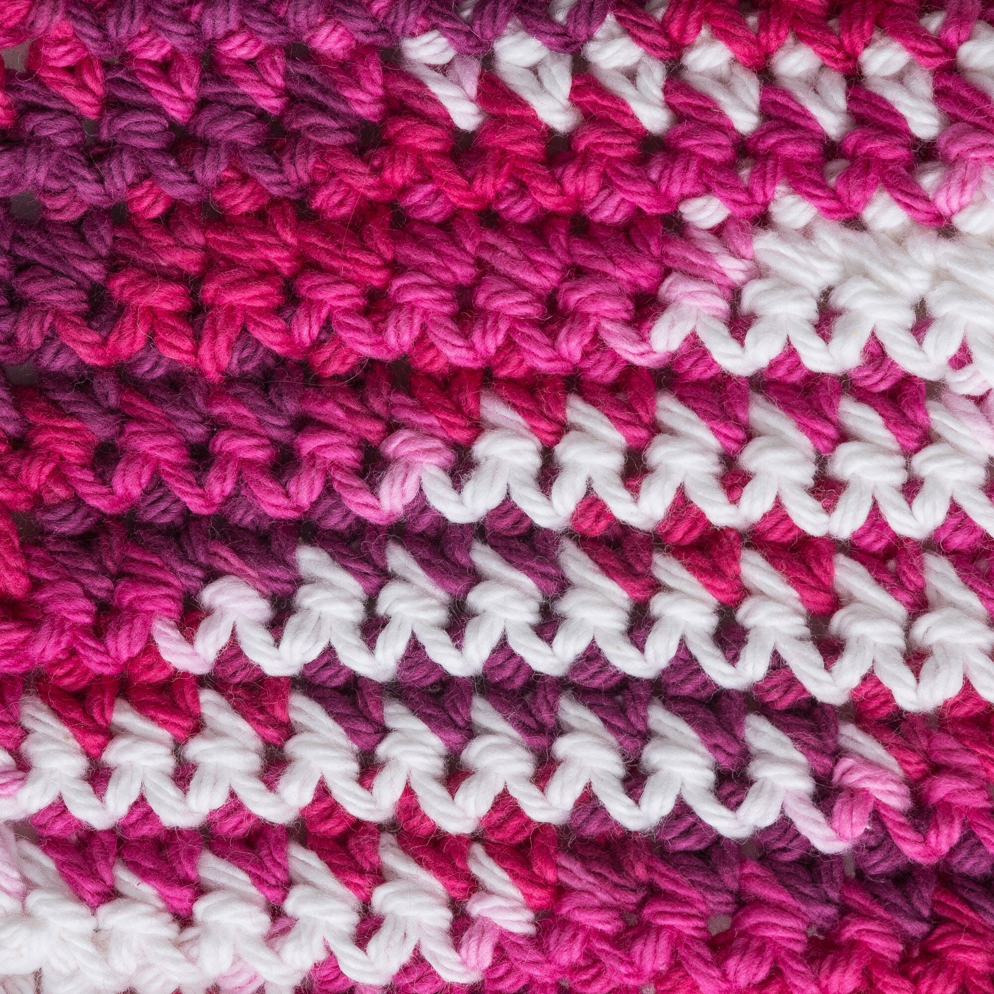 LILLY YARN:56.7GRx6PC (340.2GRM) (FILY/SUGAR-MULTY)