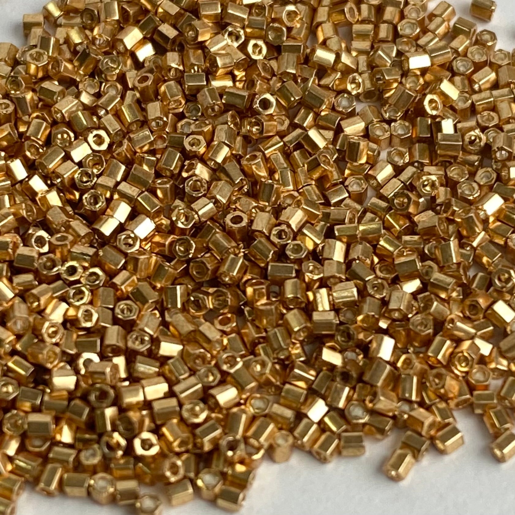 GLASS BEADS:100GRx5(1/2KG) (MIY/2C-15/0-1053)