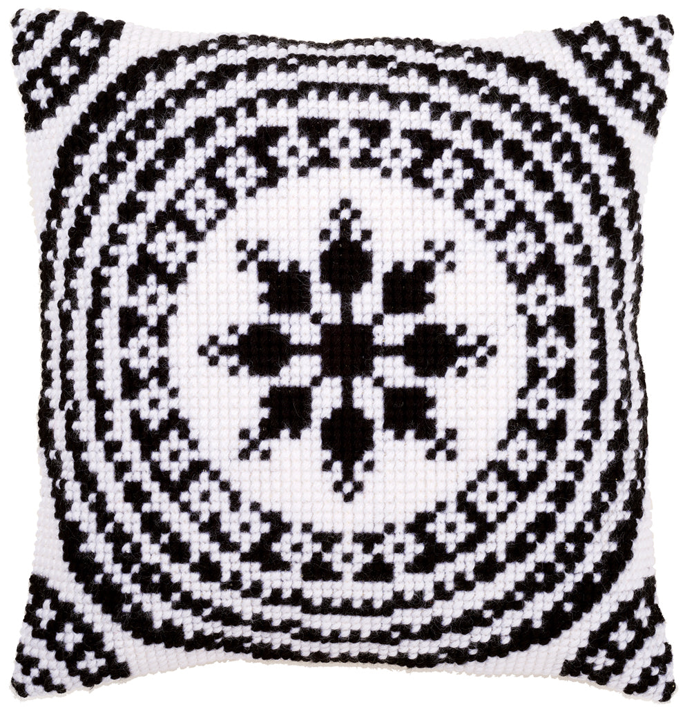 VERVACO CROSS STITCH CUSHION KIT BLACK AND WHITE (PN-0155756)