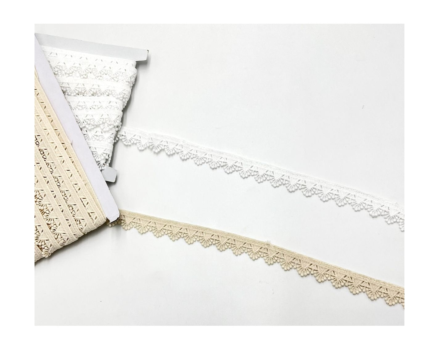 GUIPURE LACE:2CMX10YDS (A4256A)