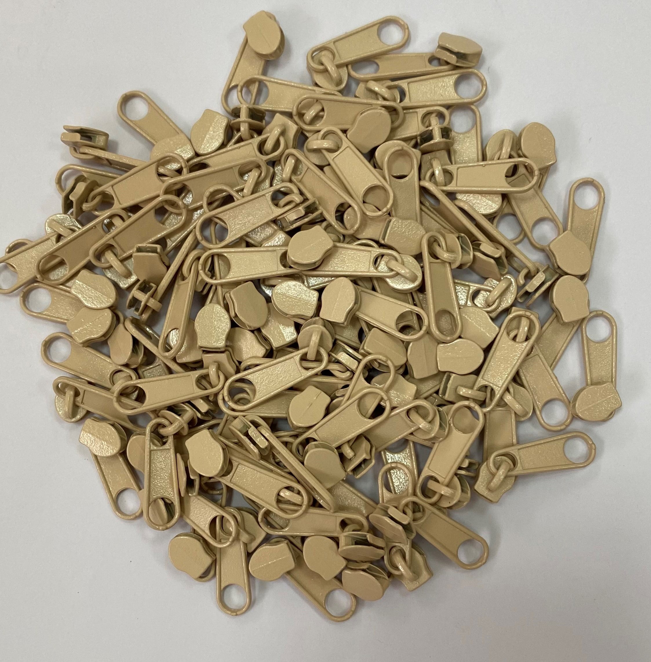 ZIPPER SLIDER,N/L:3 (100PC/PKT) (20103-008)