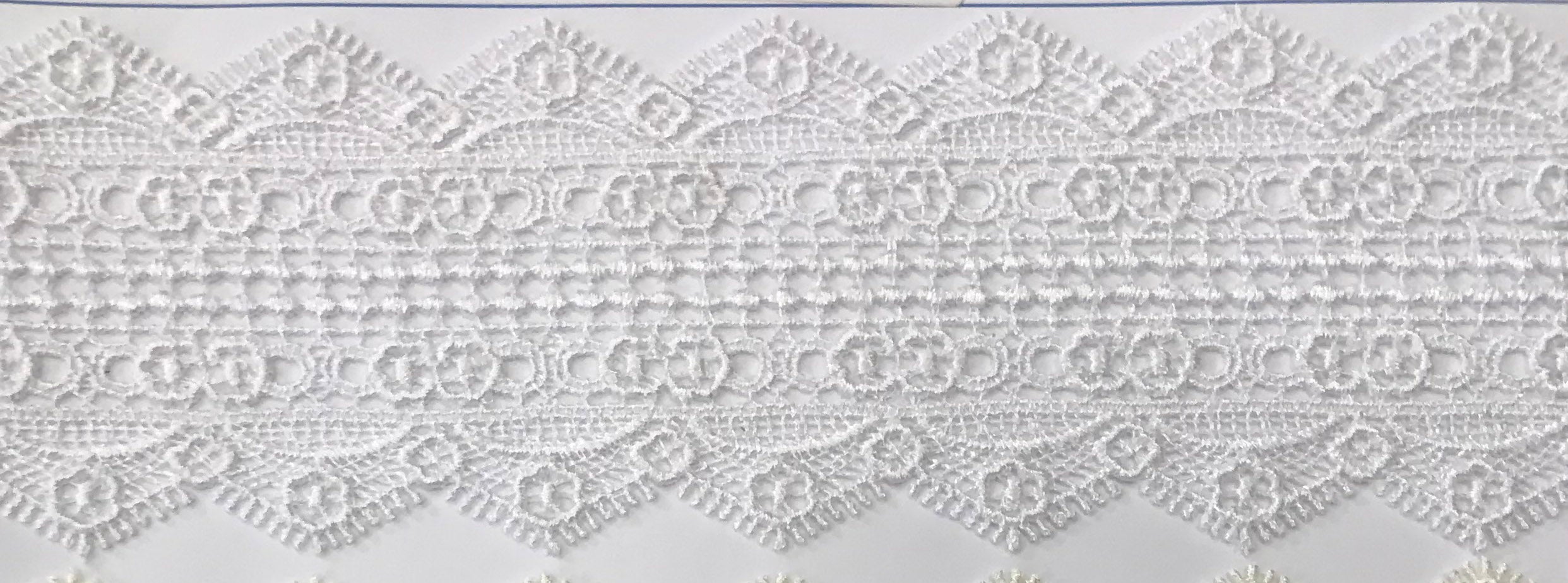CHEM CUTTING LACE:2.5"X15Y (MA53-1090)