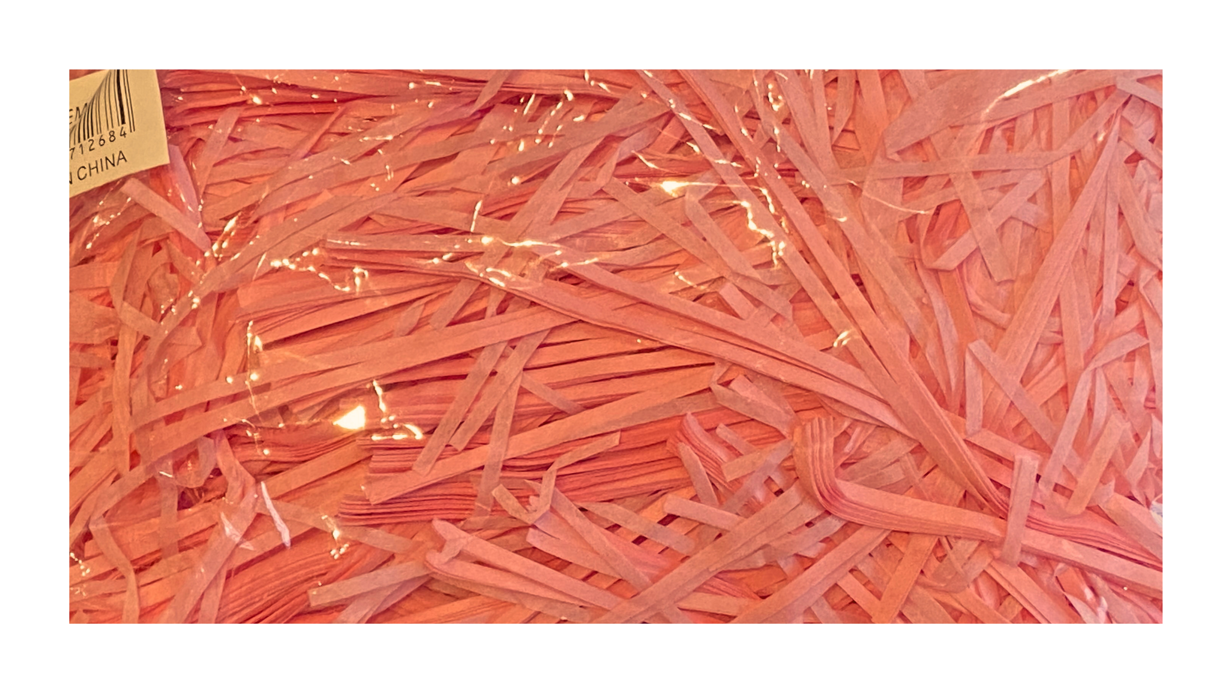 NON WOVEN SHREDDINGS:100GRM (SHREDDED PAPER)