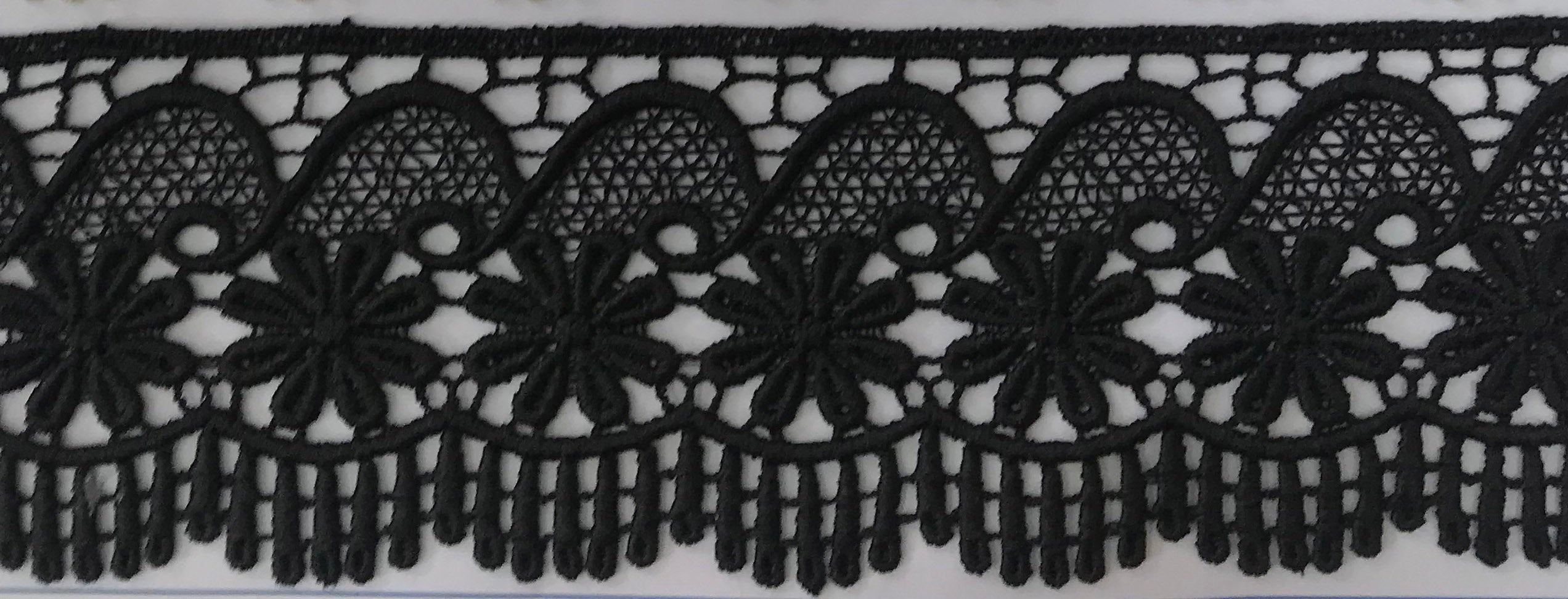 CHEM CUTTING LACE:2-1/2"X15Y (MA55-1078)