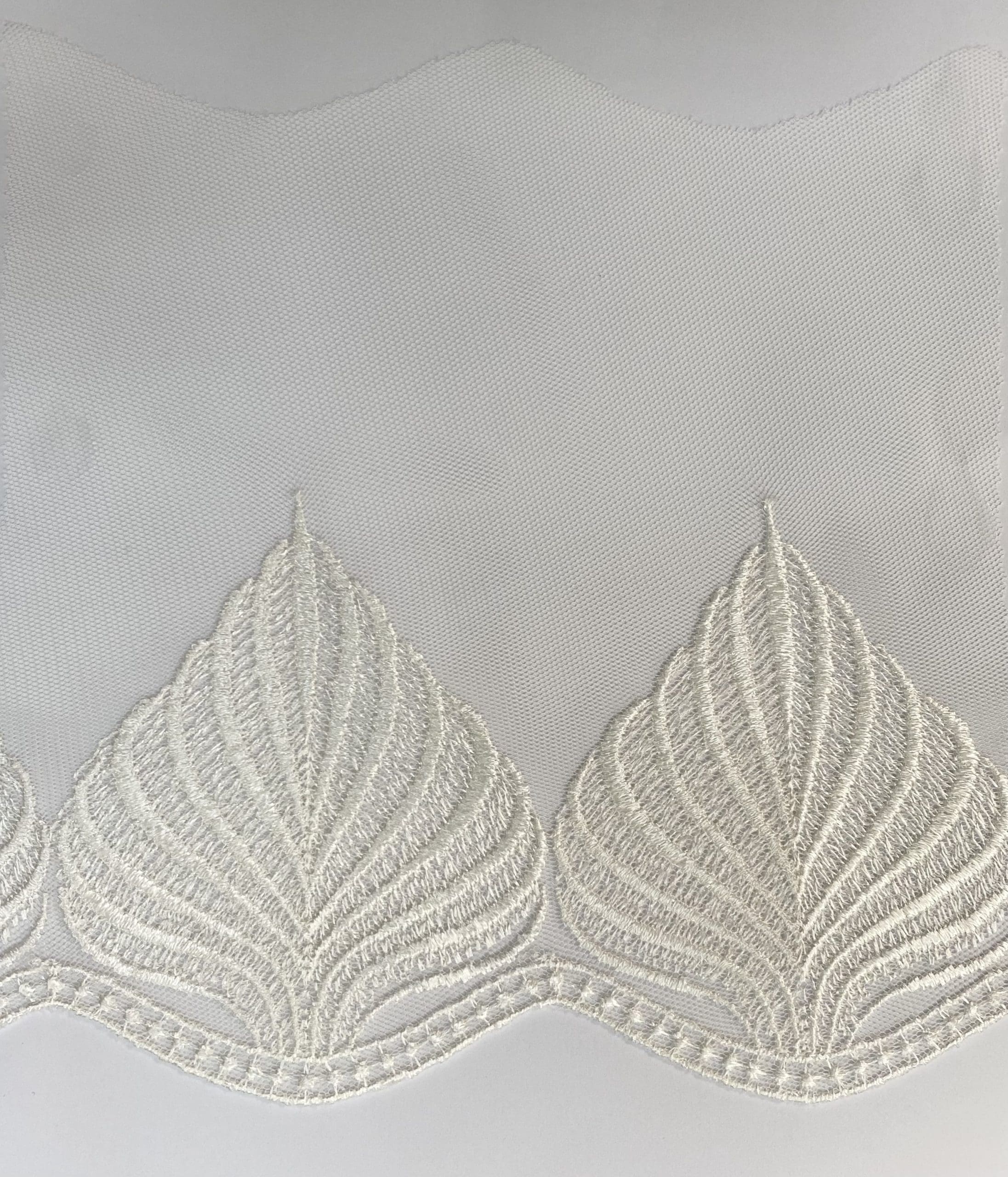 POL NET-CUT LACE:15Yx16.25CM (D-61-4076)