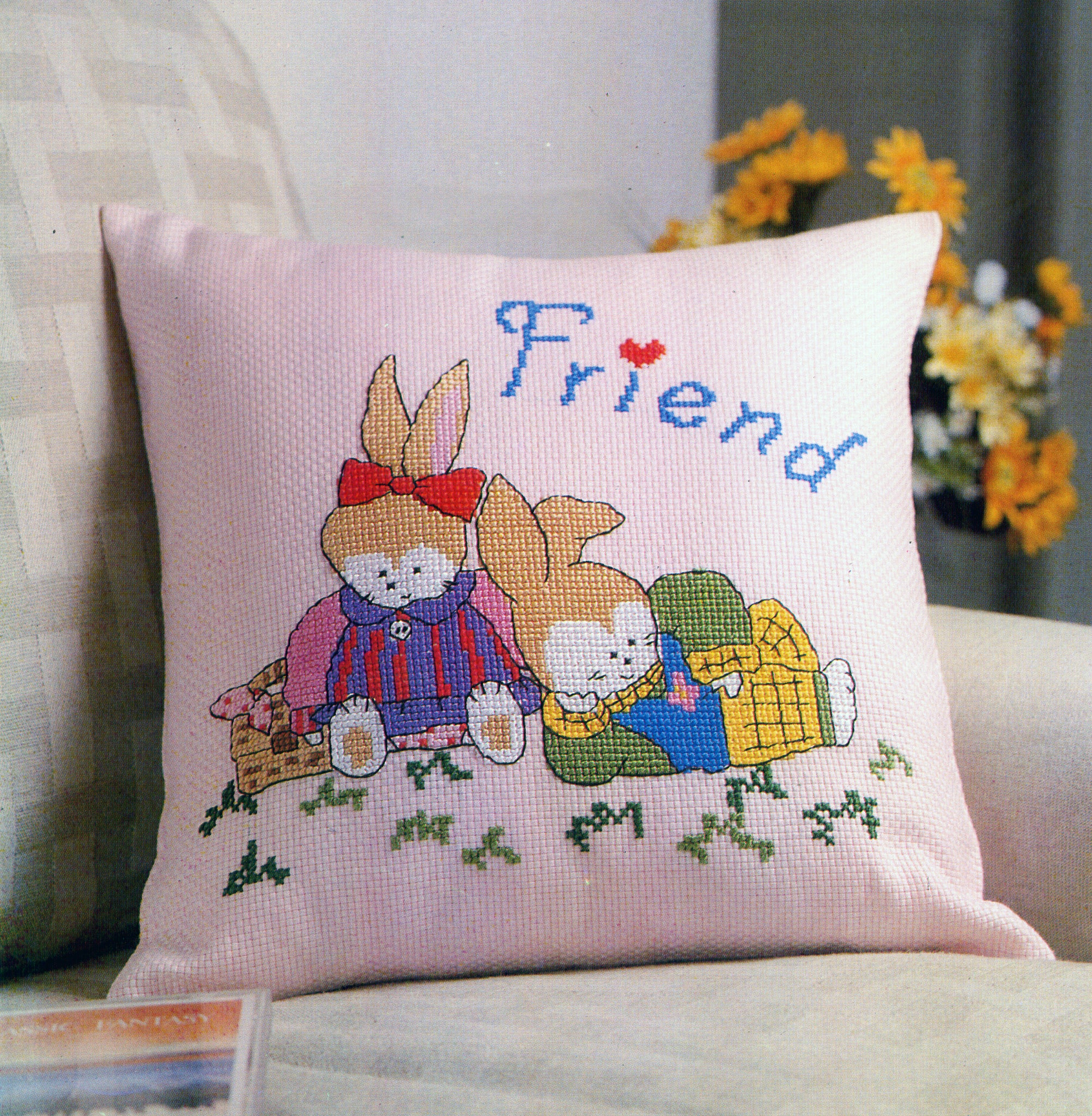 CROSS STITCHERY KIT (CS-250)