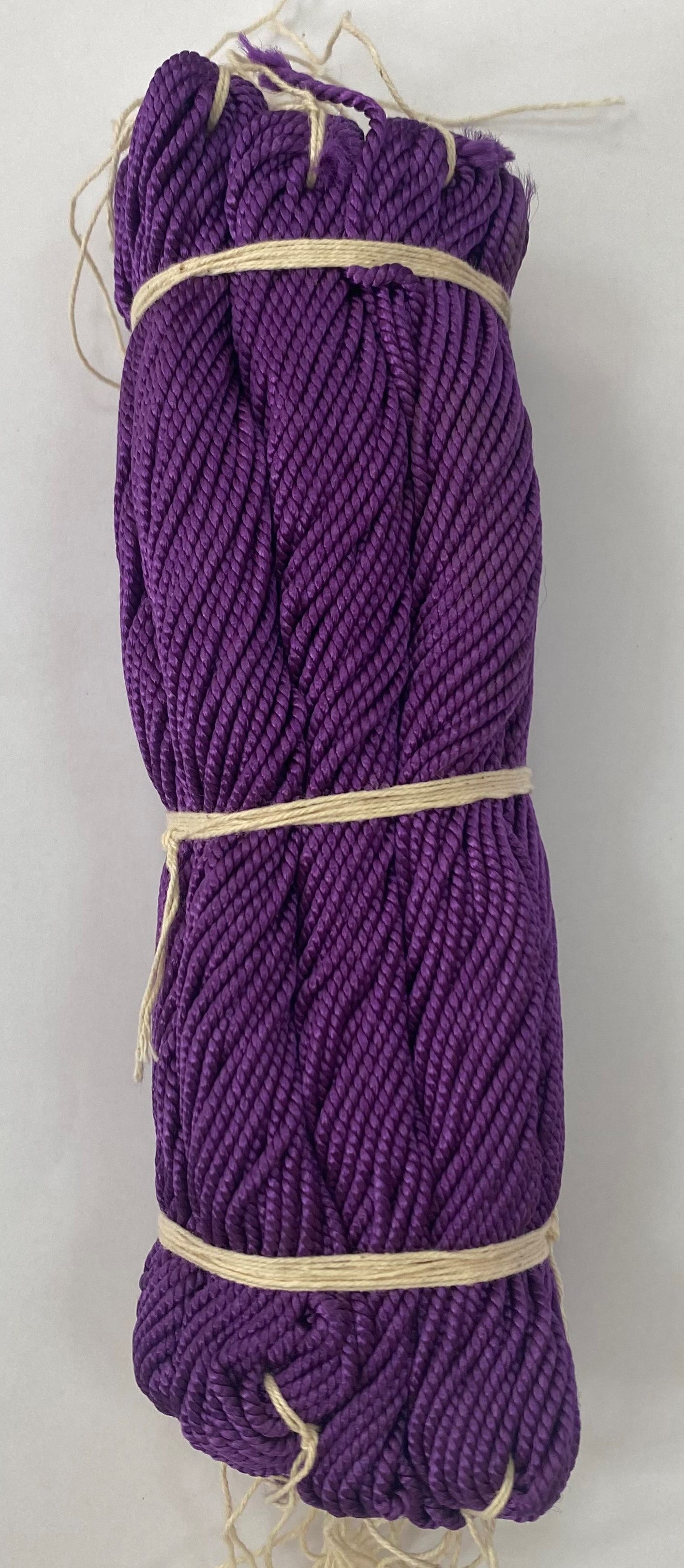 CORD: 9MTR/PC: 1DOZ/PKT (5064/FNA001)