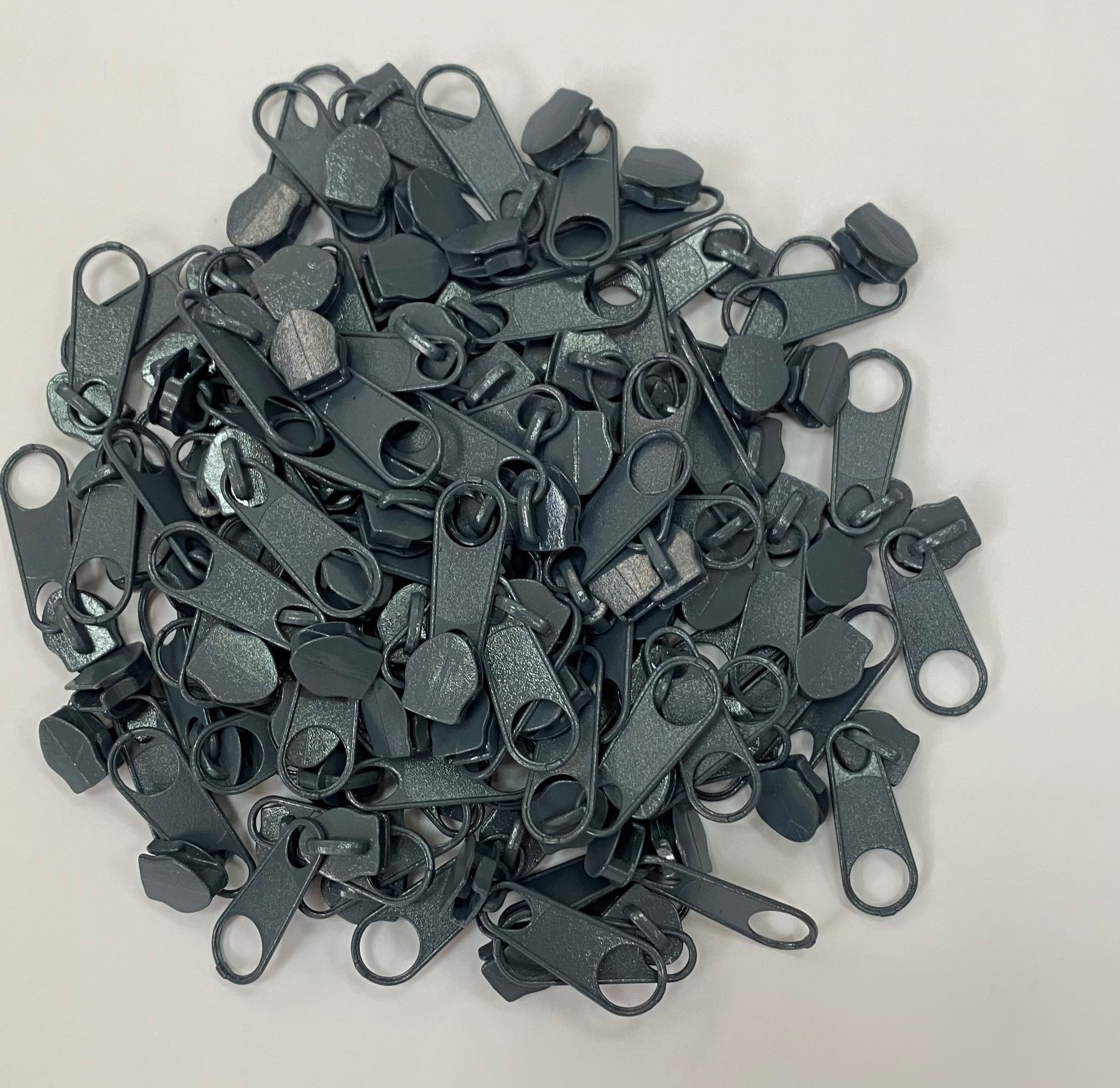 ZIPPER SLIDER,N/L:5 (100PC/PKT) (20105-008)