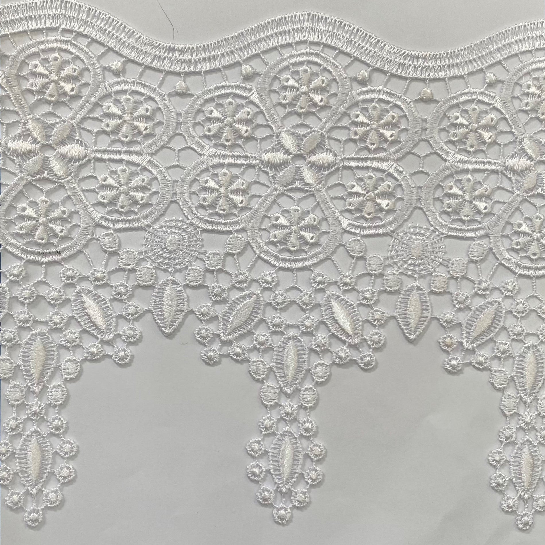 CHEM CUTTING LACE:7-1/4"X15Y (MA54-1136)