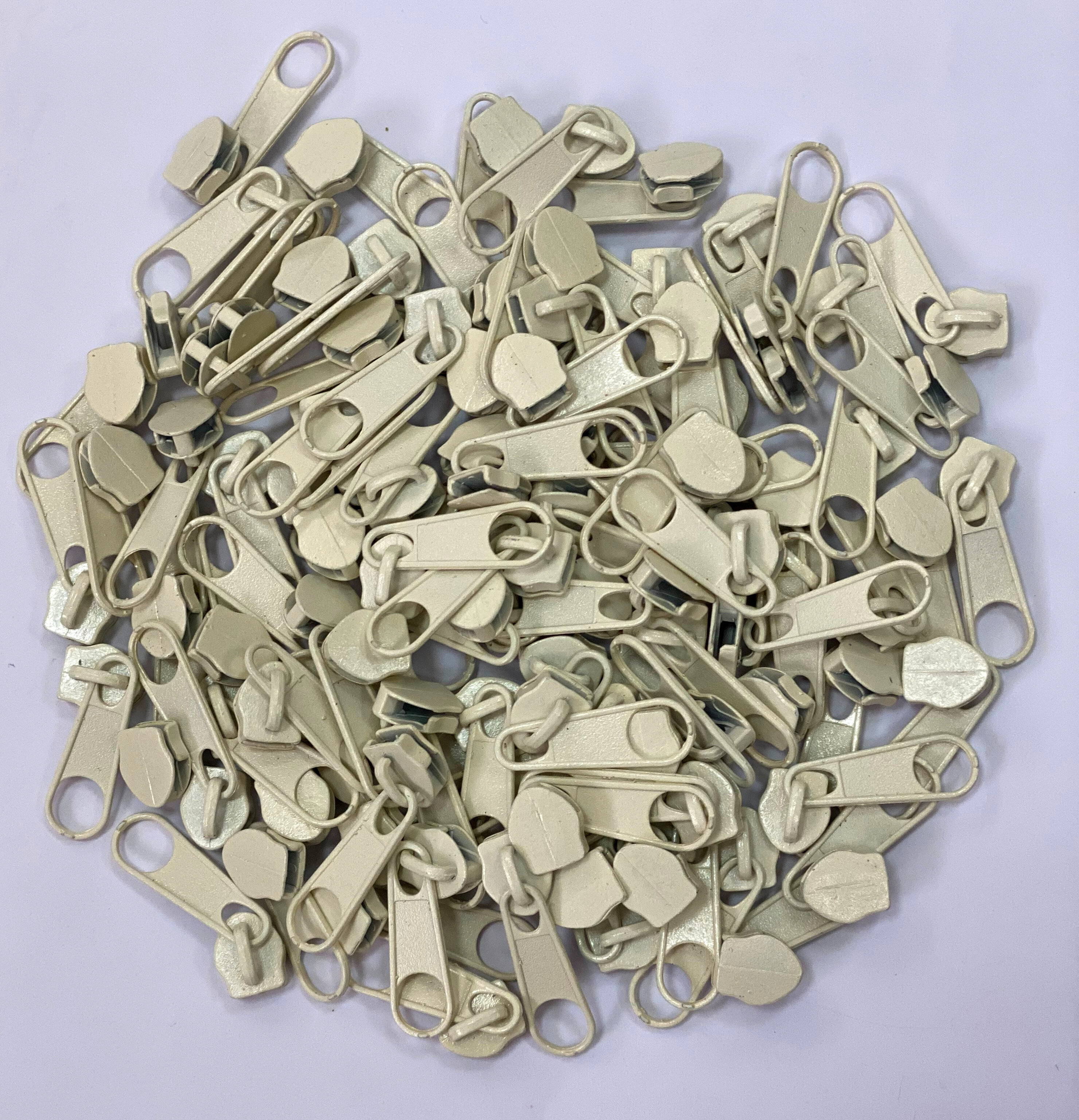 ZIPPER SLIDER,N/L:5 (100PC/PKT) (20105-008)