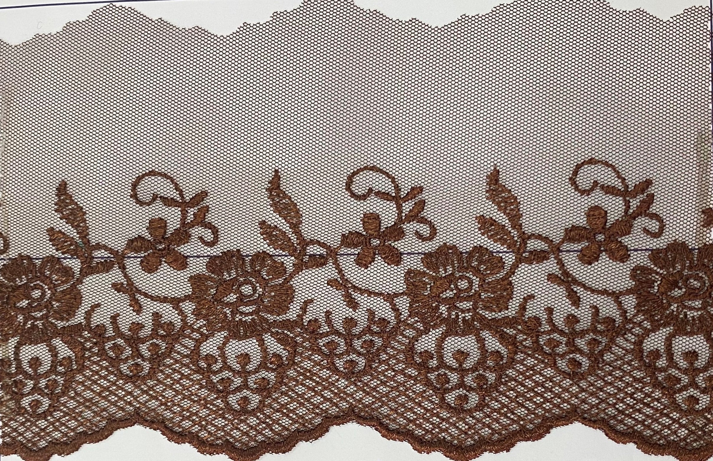 NET CUTTING LACE;15YDS (D-45-4139)