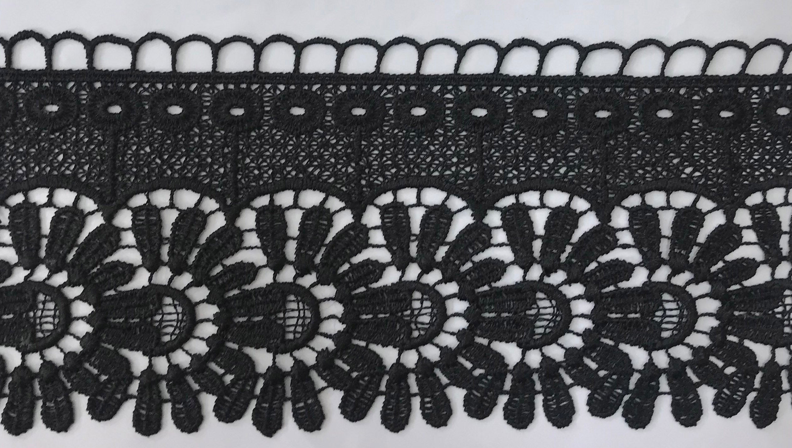 CHEM CUTTING LACE:3-5/8"X15Y (MA55-1074)