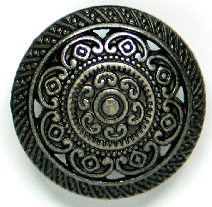 ENGRAVED SHANK BUTTON:3CRD (BOX/04.158.28.82)